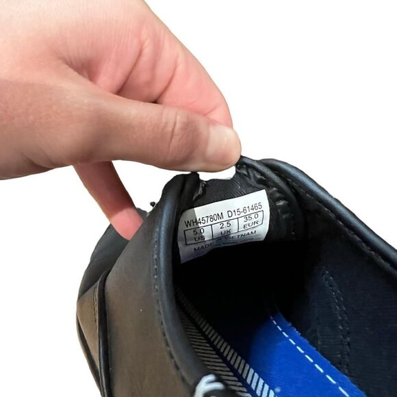 Keds black faux leather sneakers. Size 5‎ - Picture 2 of 8